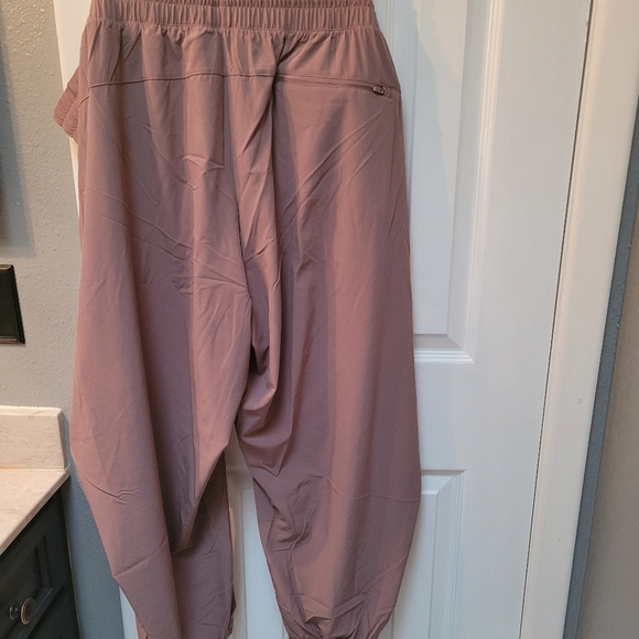 All in Motion Women's Plus Brown High Waist Joggers with Pockets Sz 4X - Picture 7 of 8